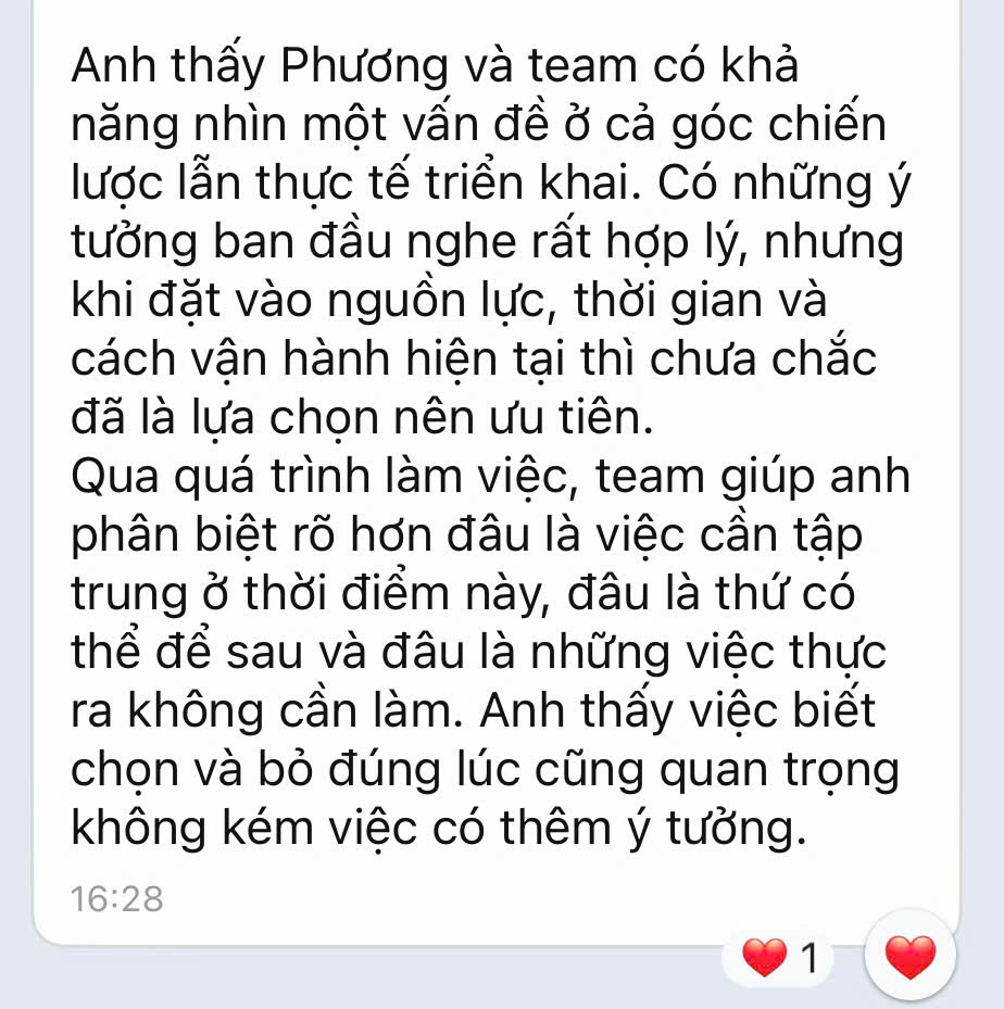 Tin nhắn phản hồi về việc xác định đúng ưu tiên trong quá trình làm việc cùng The Quiet Builders